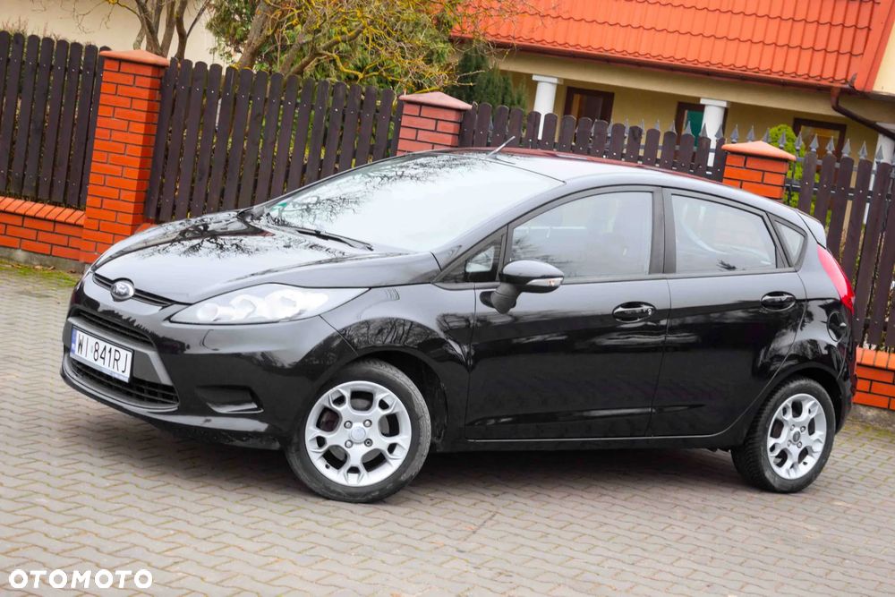 Ford Fiesta 1.4 Champions Edition - 6