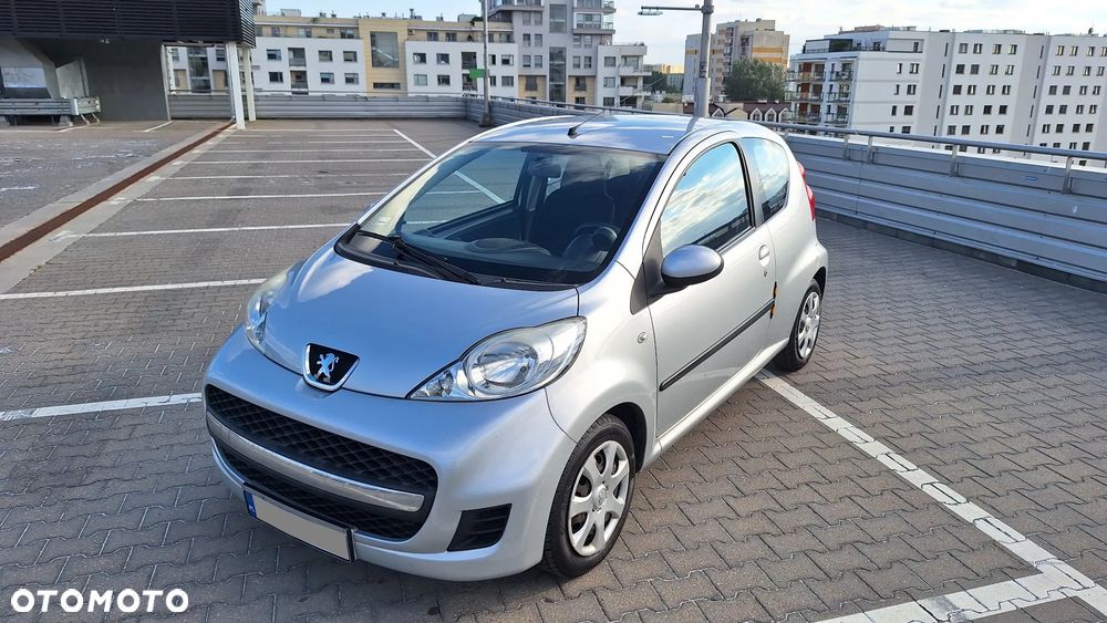Peugeot 107 1.0 Trendy - 1