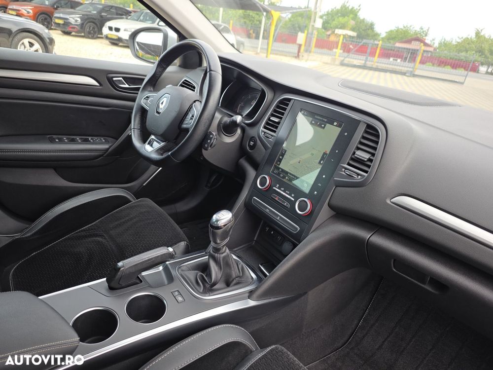 Renault Megane - 13