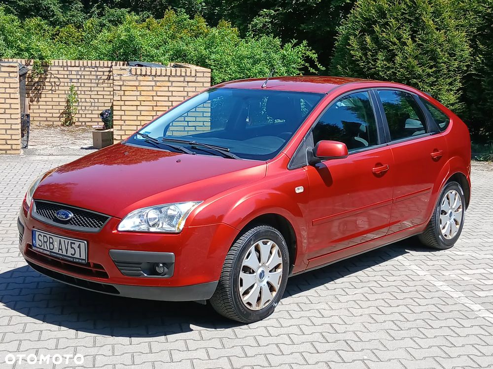 Ford Focus 1.6 Ambiente - 21