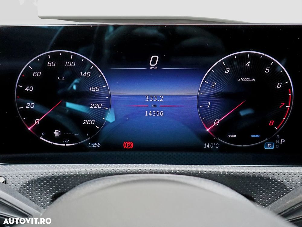 Mercedes-Benz CLA 180 Shooting Brake 7G-DCT AMG Line - 25