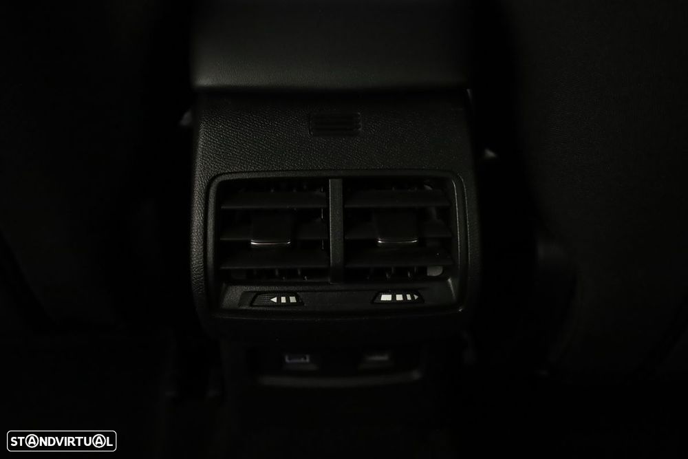 Citroën e-C4 50 kWh Feel Pack - 23