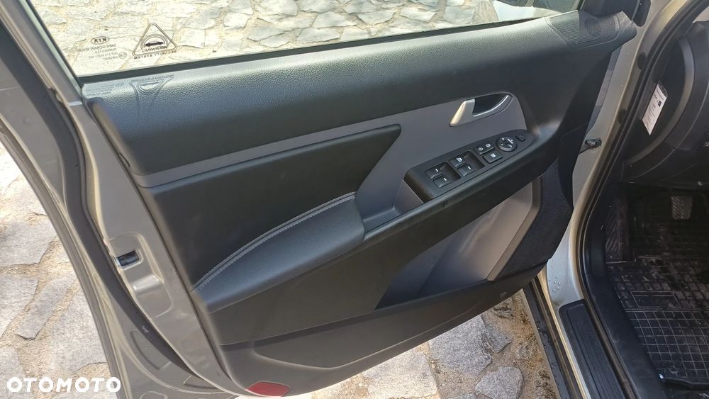 Kia Sportage - 17