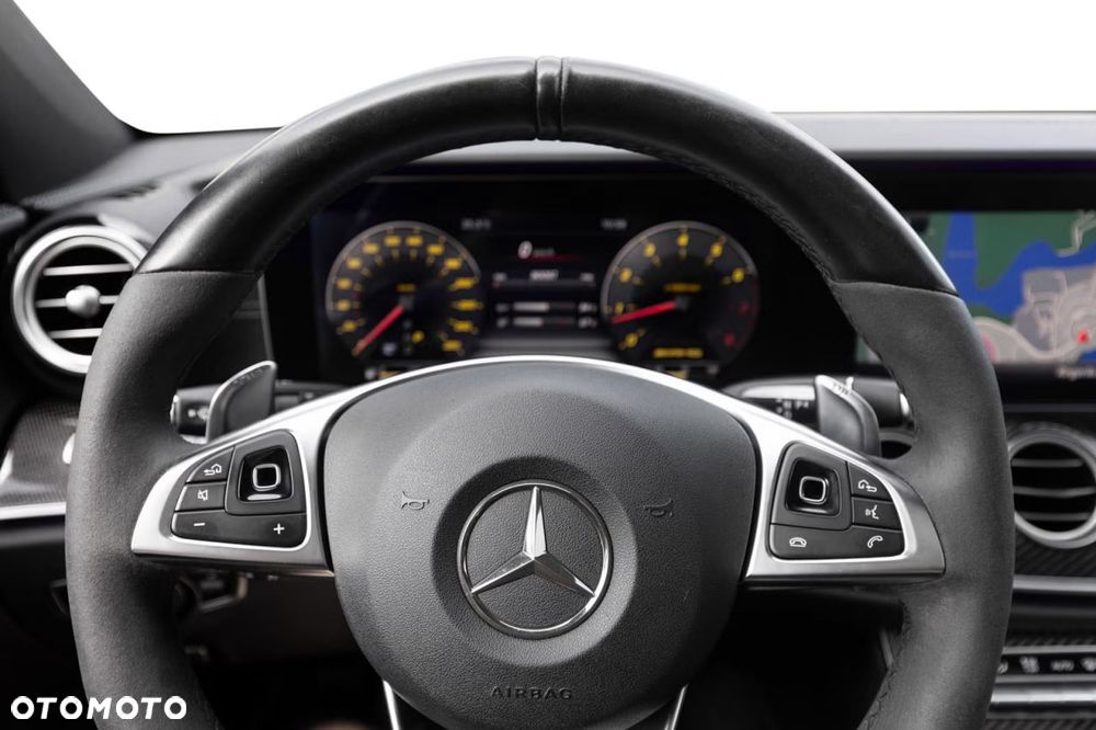 Mercedes-Benz Klasa E 43 AMG 4-Matic - 12