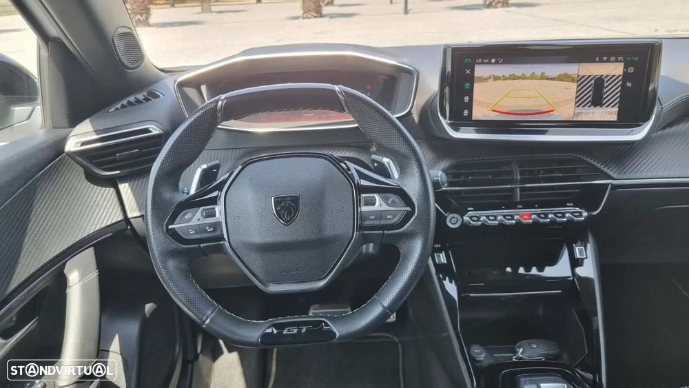 Peugeot 2008 - 10