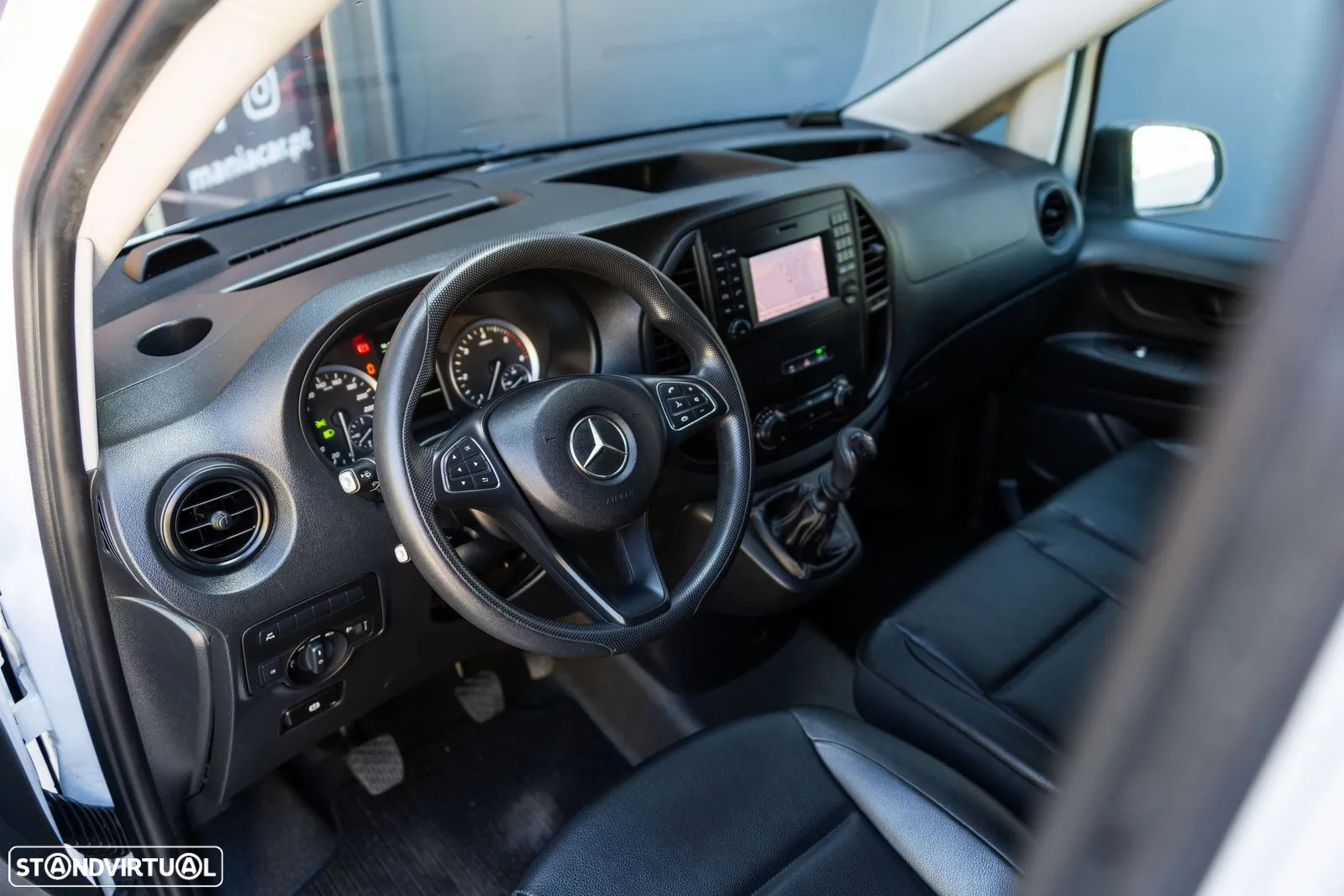 Mercedes-Benz VITO 114CDi 3Lugares - 8