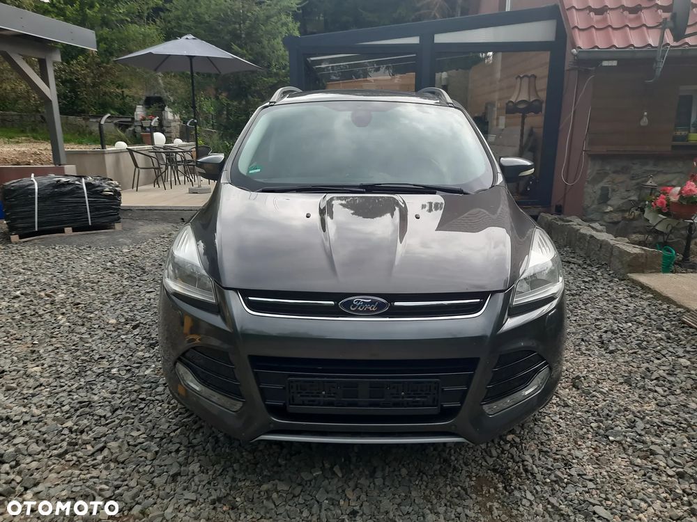 Ford Kuga 2.0 TDCi 4x4 Titanium - 2