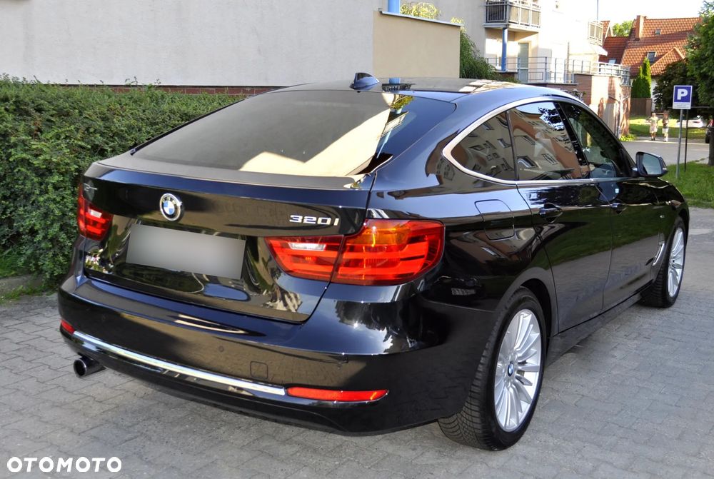 BMW 3GT 320i Luxury Line - 15
