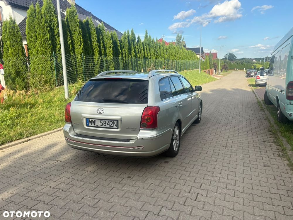 Toyota Avensis 2.0 VVT-i Prestige - 7