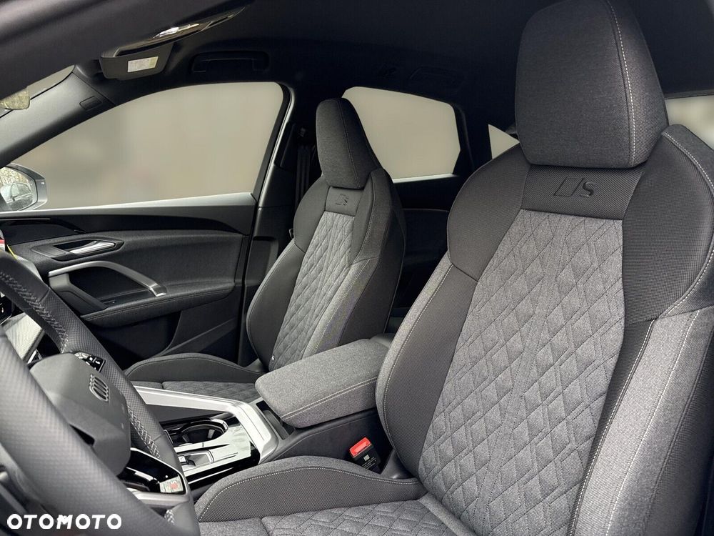 Audi Q5 Sportback - 9