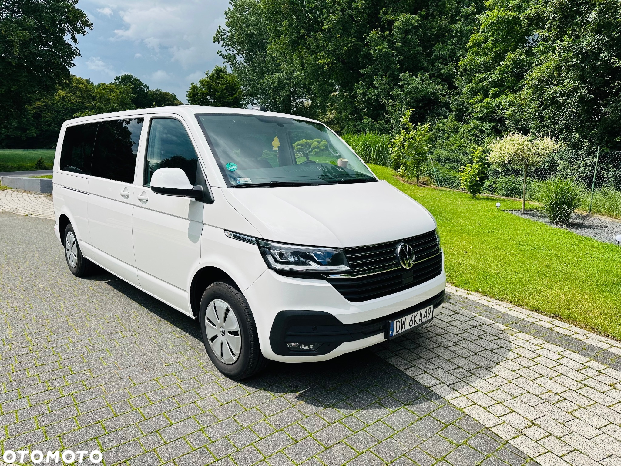 Volkswagen Caravelle 6.1 2.0 TDI L2 Highline - 16