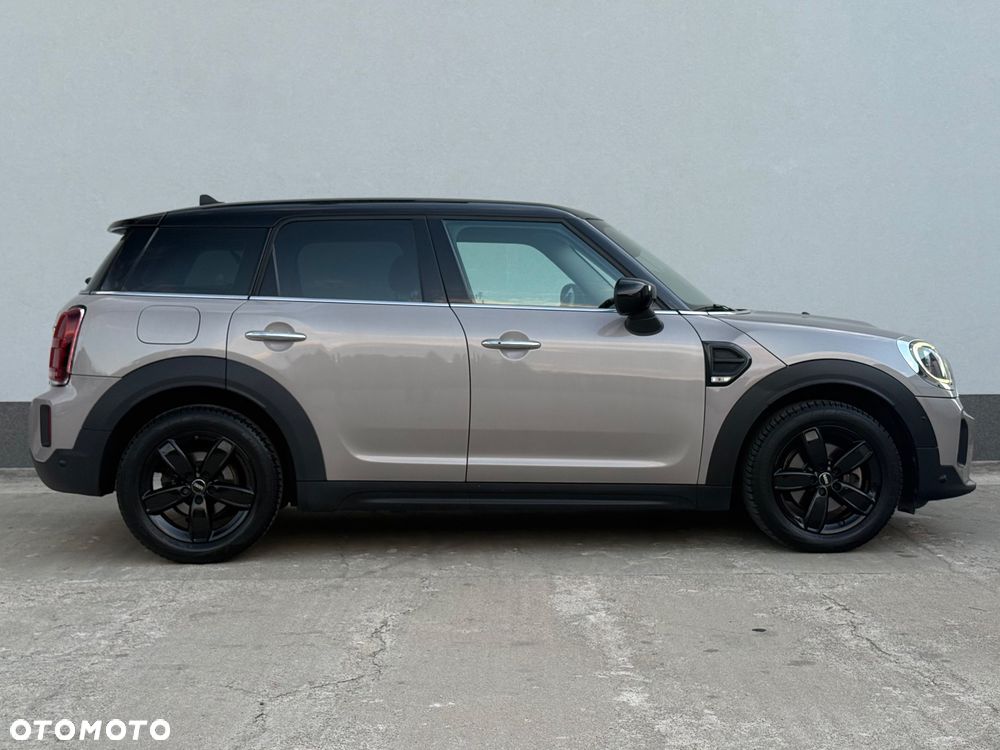 MINI Countryman Cooper Classic Trim - 6