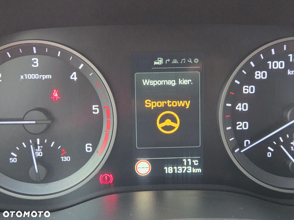 Hyundai Tucson blue 1.7 CRDi 2WD Intro Edition - 17