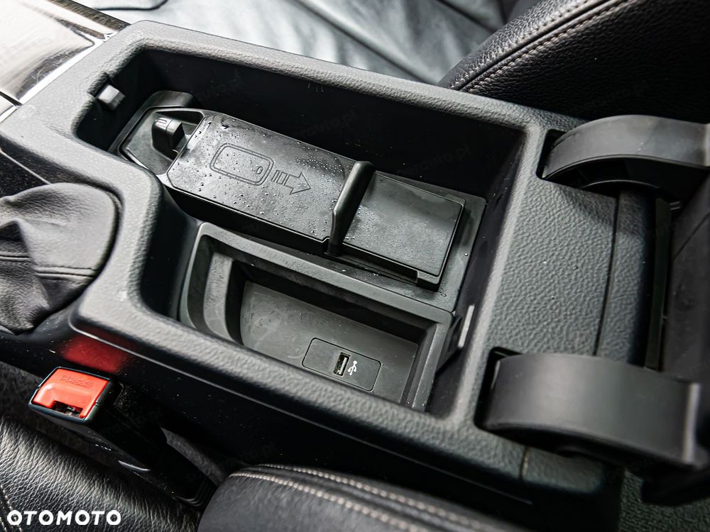 BMW 3GT 320d xDrive Luxury Line - 23