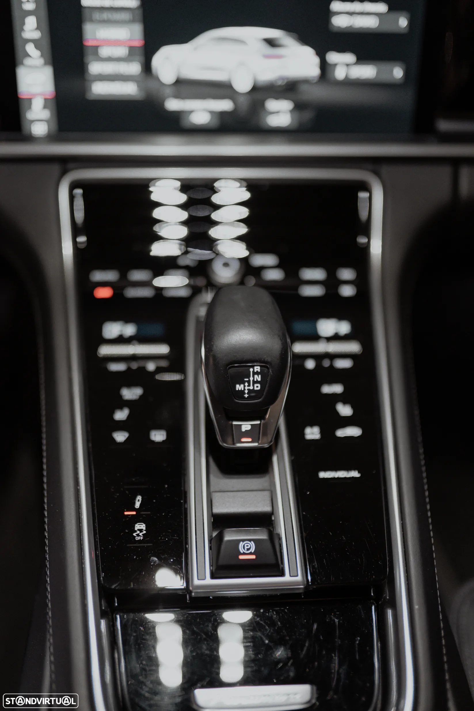 Porsche Panamera Sport Turismo 4 E-Hybrid - 45