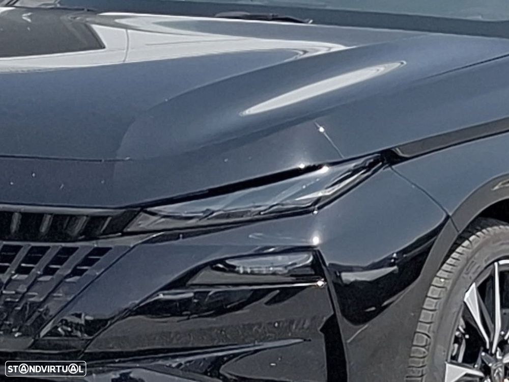Peugeot 308 SW 1.2 Hybrid Allure e-DCS6 — fotografia 16
