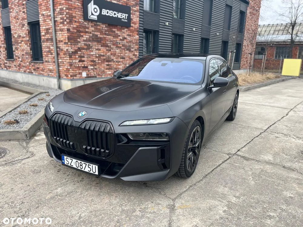 BMW Seria 7 - 26