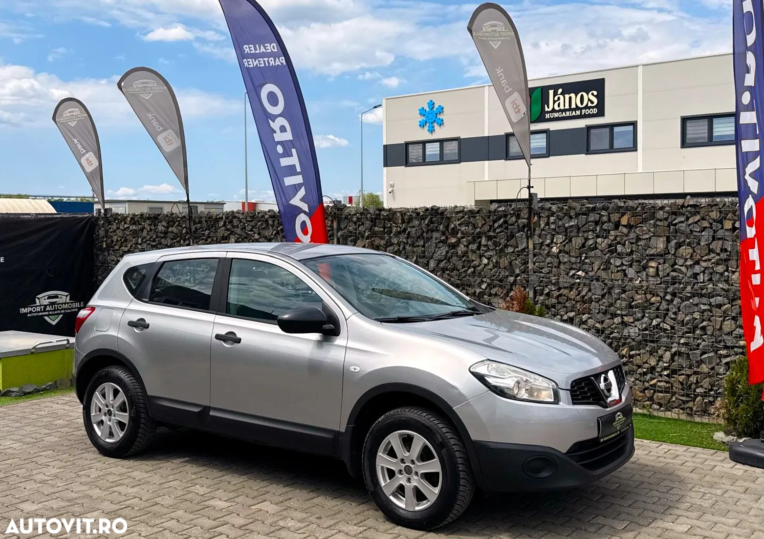 Nissan Qashqai - 10