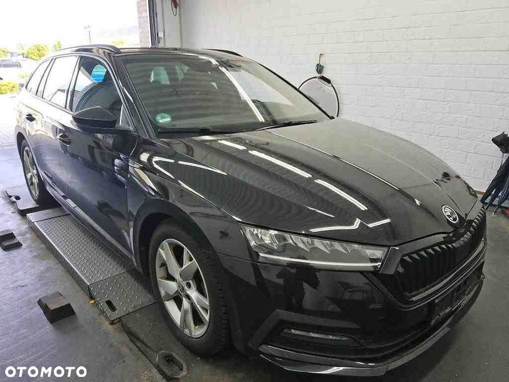 Skoda Octavia 2.0 TDI Sportline DSG - 6