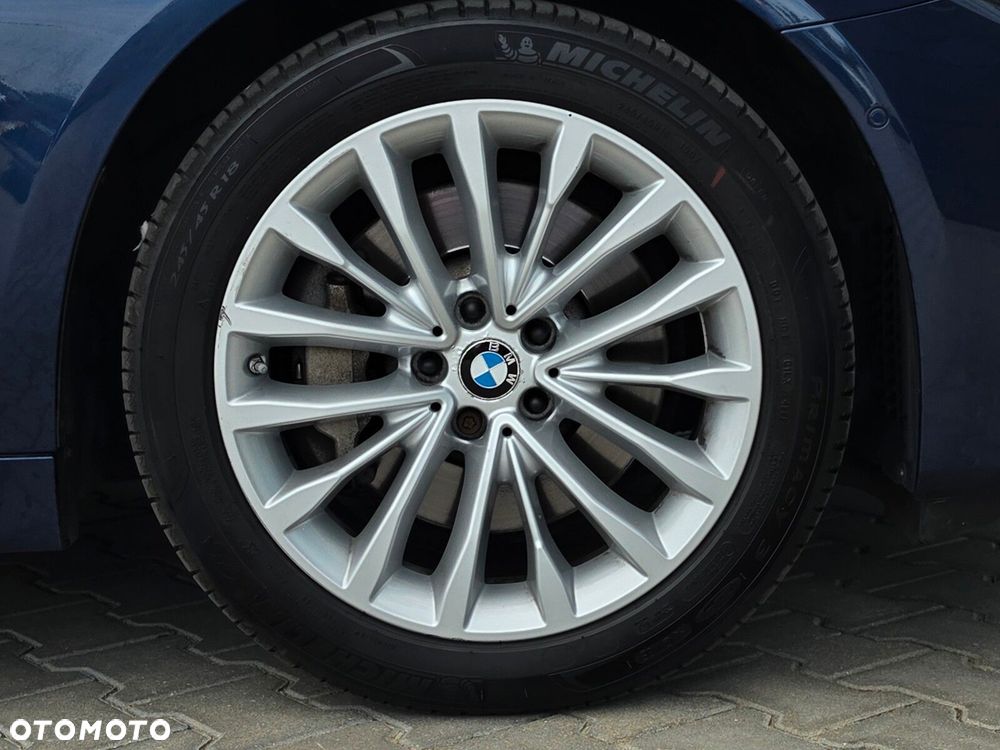 BMW Seria 5 530d Luxury Line - 16