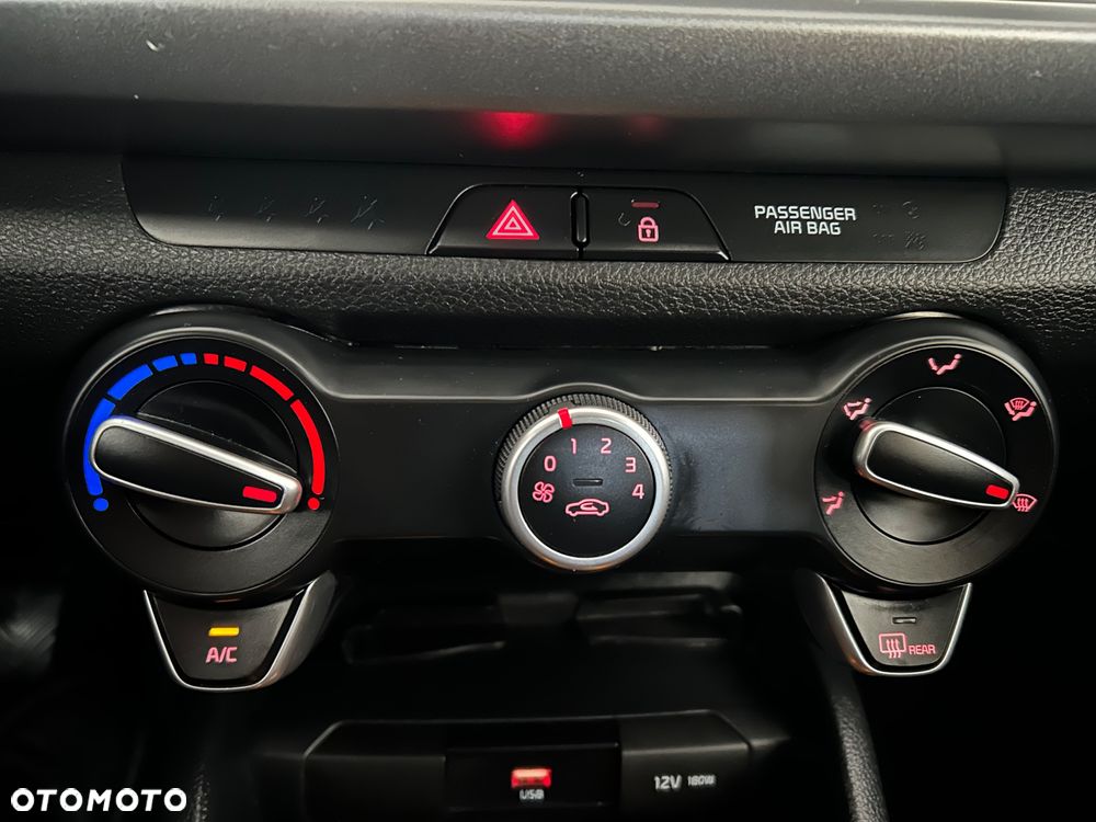 Kia Rio 1.2 L Business Line - 29