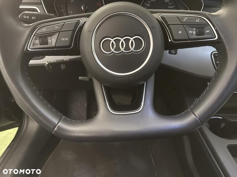 Audi A4 Avant - 13