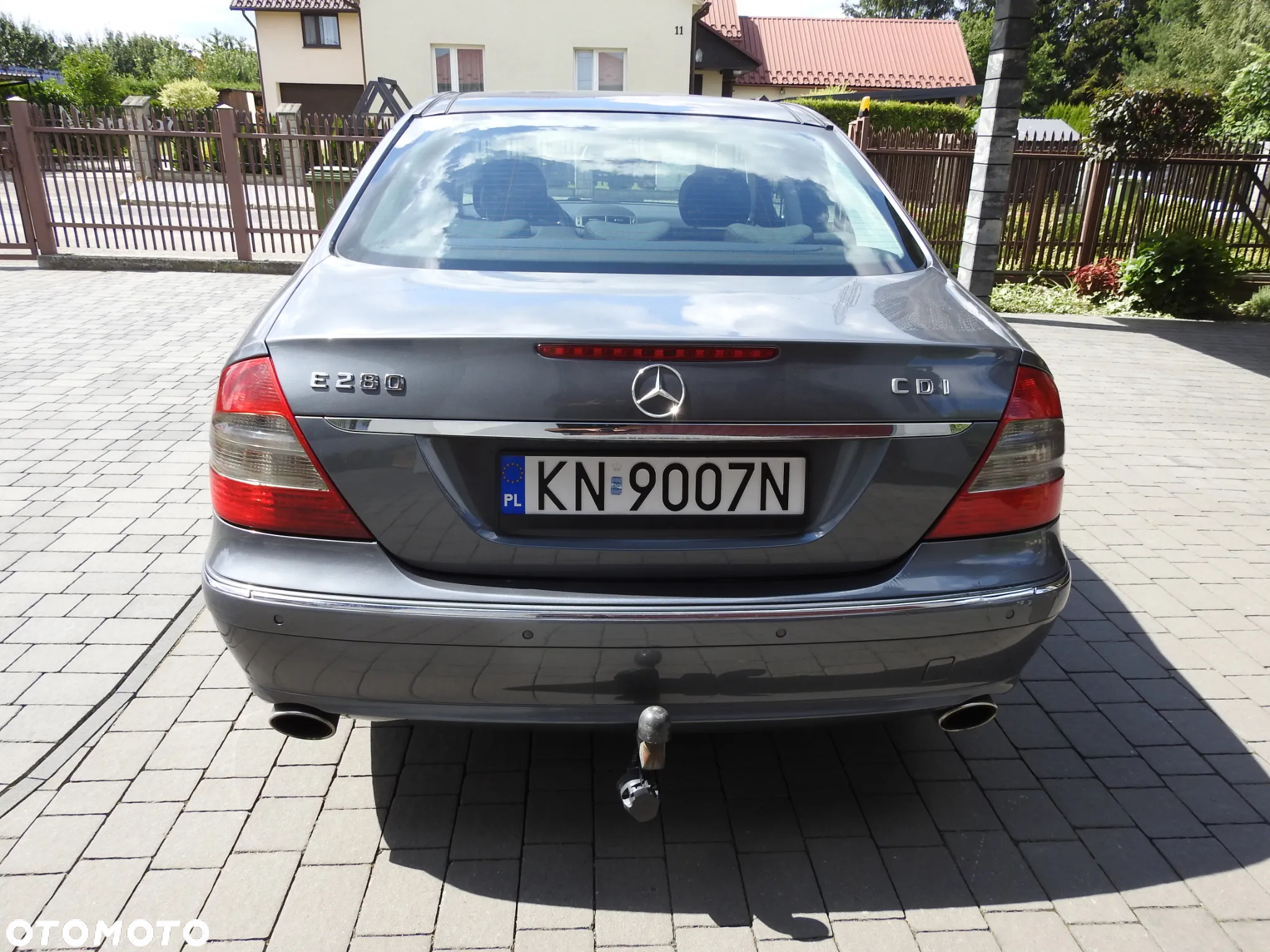 Mercedes-Benz Klasa E - 9