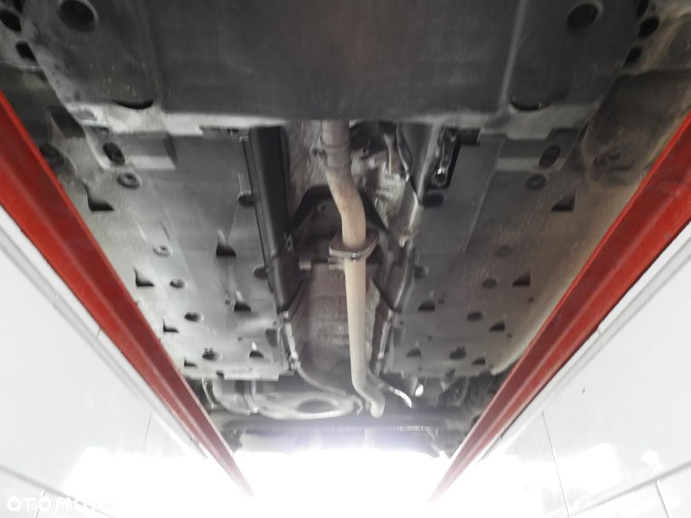 Nissan Qashqai 1.5 dCi DCT N-TEC - 36