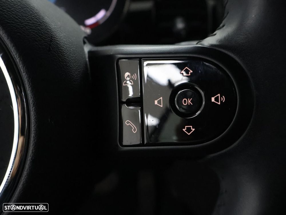 MINI Cabrio Cooper Auto - 18