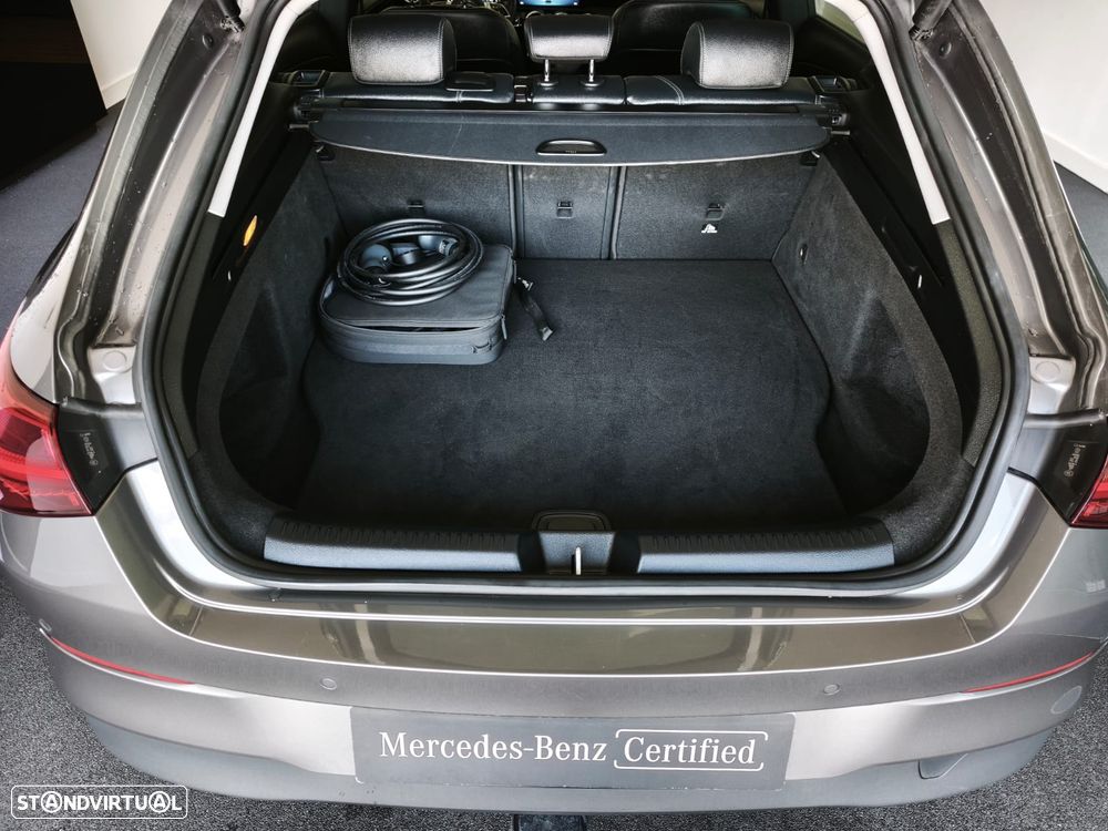 Mercedes-Benz CLA 250 e Shooting Brake Style Plus - 18