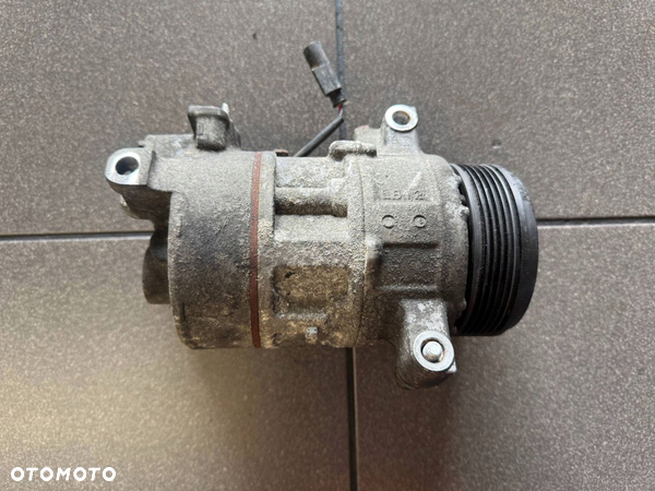 KOMPRESOR KLIMATYZACJI BMW 64526987766