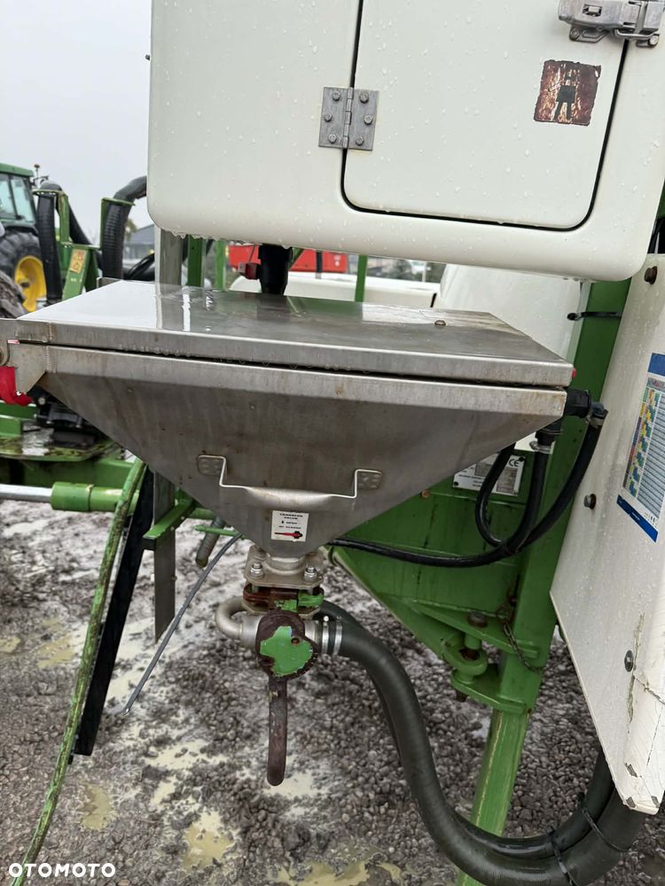 Inny GM-R2600 12/24 - 3