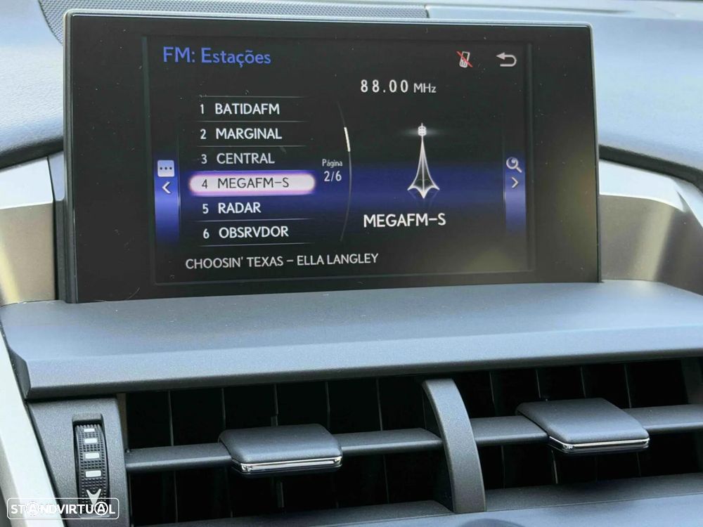Lexus NX 300h Executive+ - 45
