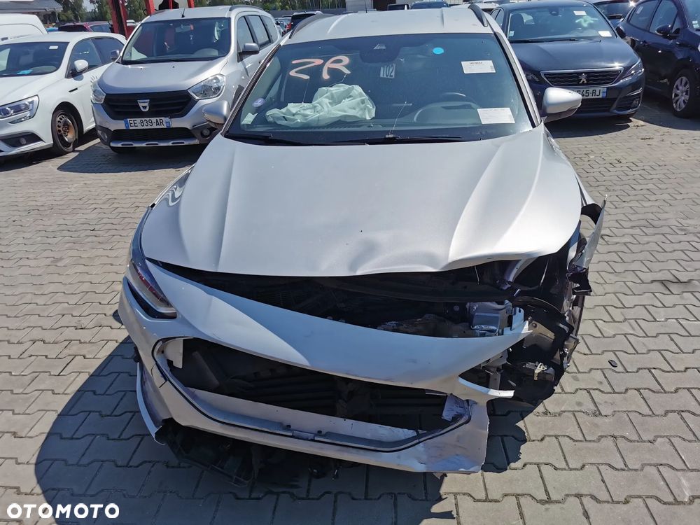 Ford Focus SW 1.0 EcoBoost Hybrid ACTIVE DESIGN - 2