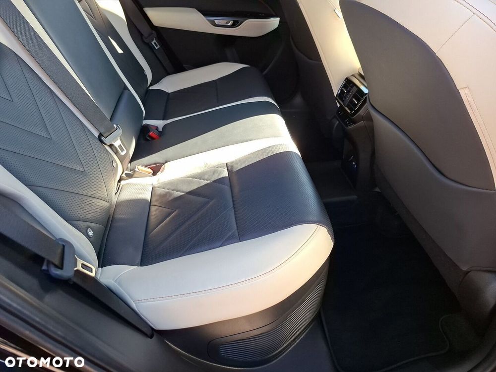 Lexus NX - 23