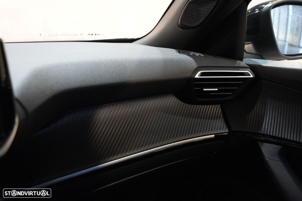 Peugeot 2008 PureTech 100 Allure - 34