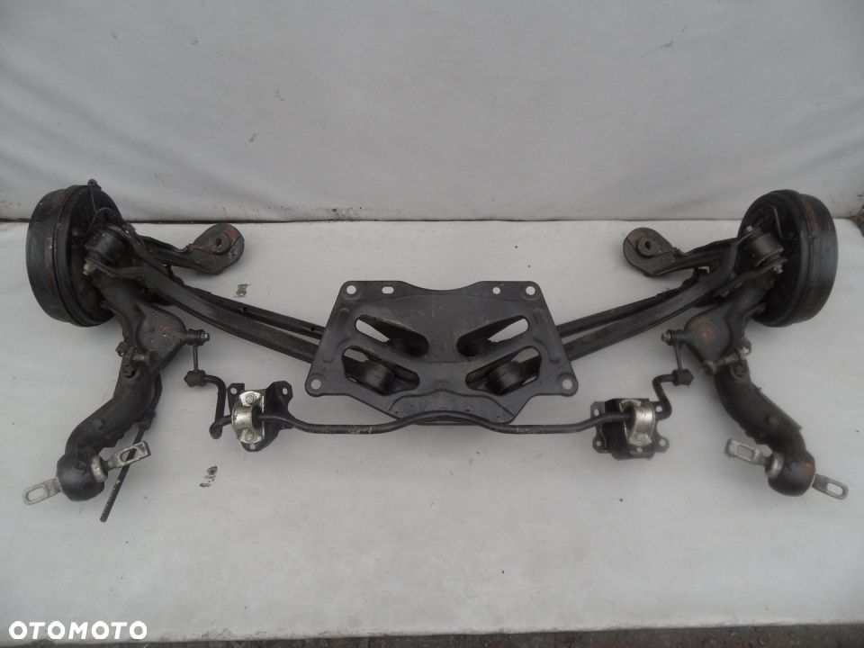 OŚ TYLNA ZAWIESZENIE WAHACZ KPL FIAT DOBLO II MAXI - 1