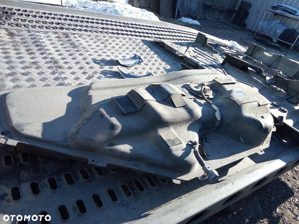 Zbiornik Paliwa Lexus RX 450H, 350 , 2009-2015R - 2