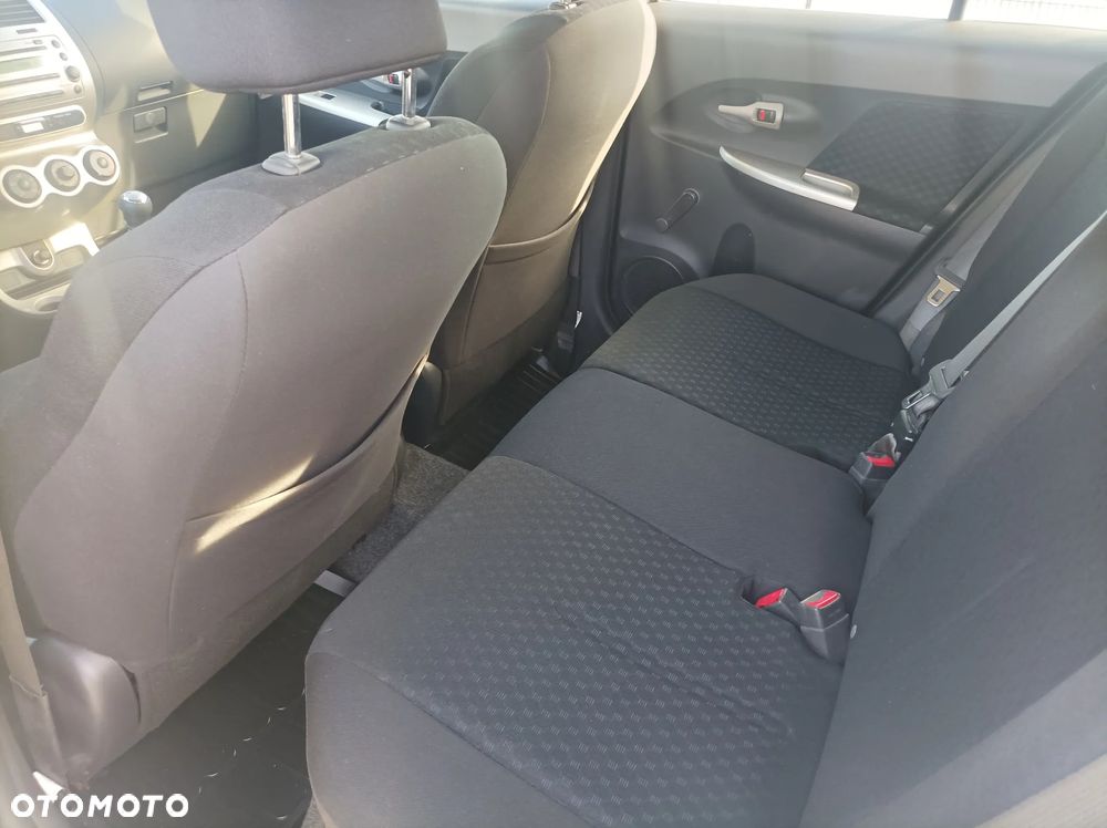 Toyota Urban Cruiser 1.4 D-4D 4x4 Life - 18