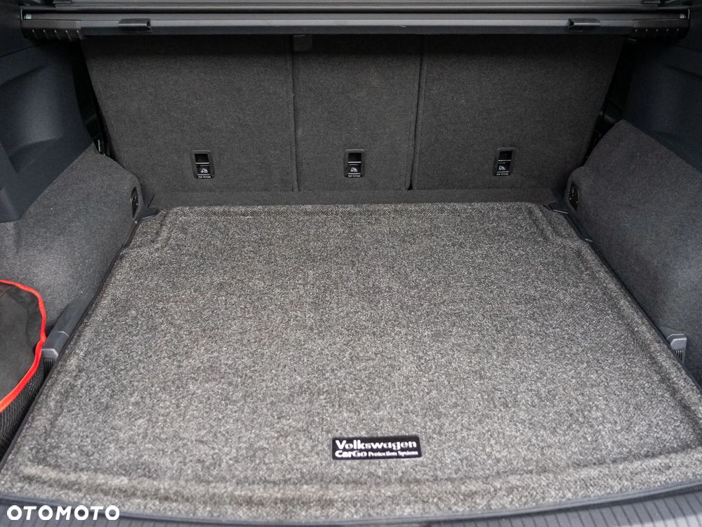 Volkswagen Tiguan 2,0 TSI OPF 4Motion DSG R-Line - 32