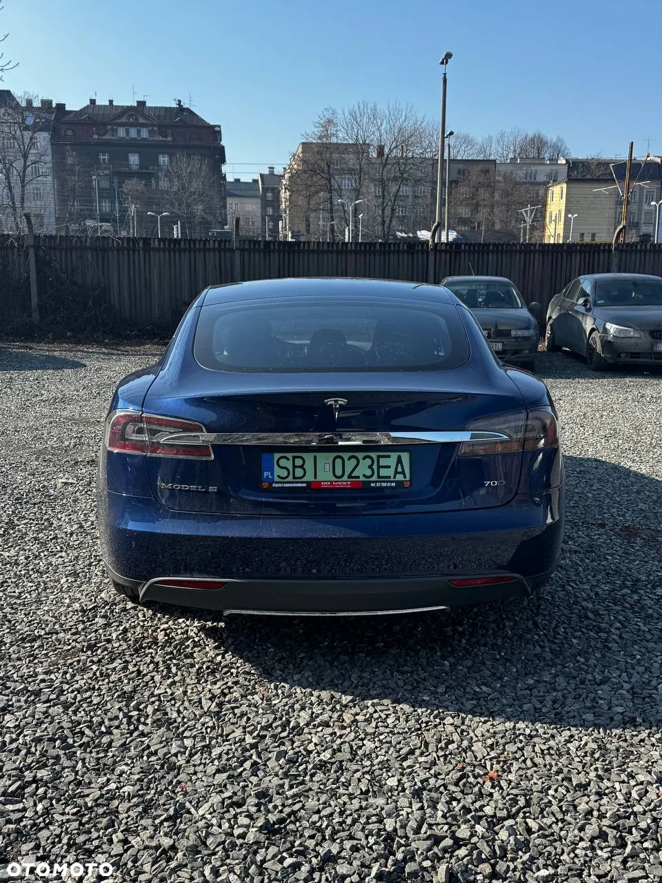 Tesla Model S Standard - 3