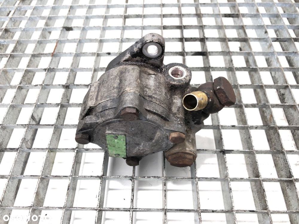 POMPA WSPOMAGANIA - 83.00 PLN - IVECO DAILY III Autobus 1999 - 2006 40 C 11, 50 C 11 78 kW [106 KM] - 3