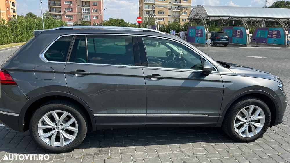 Volkswagen Tiguan - 30