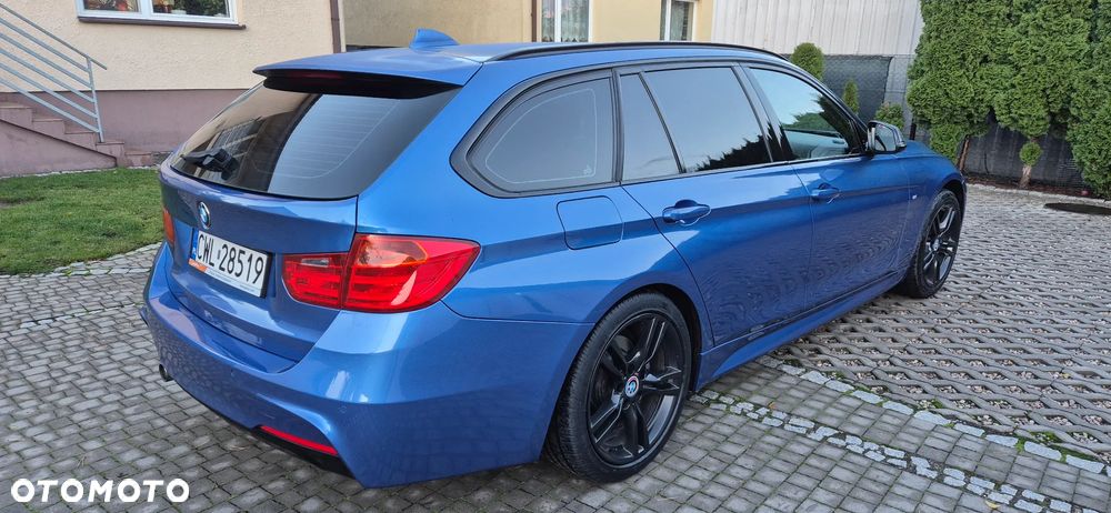 BMW Seria 3 320d - 10