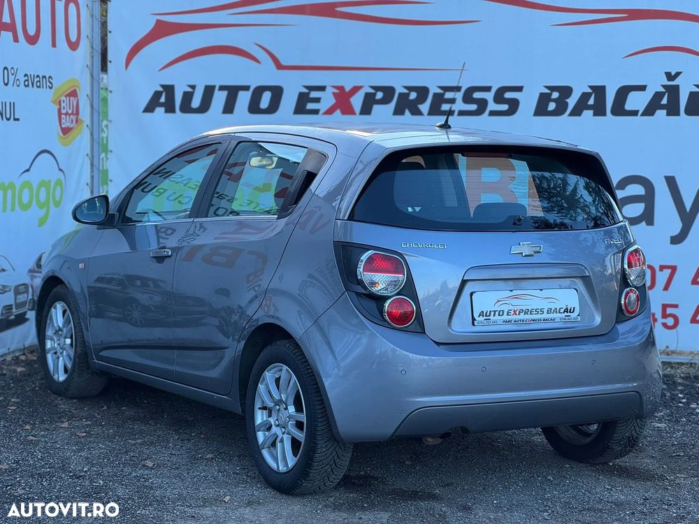 Chevrolet Aveo 1.6 LTZ - 4