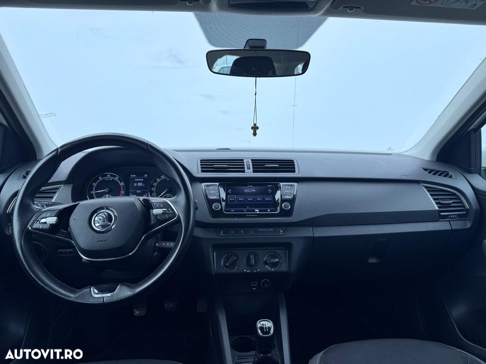 Skoda Fabia - 10