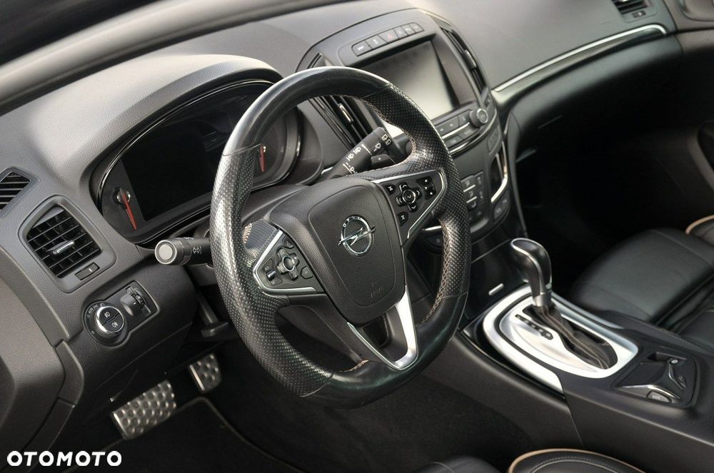 Opel Insignia - 13