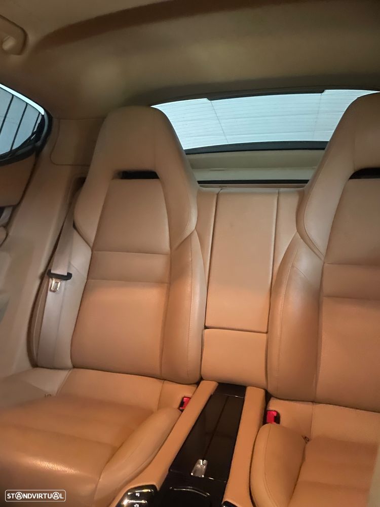 Porsche Panamera - 12