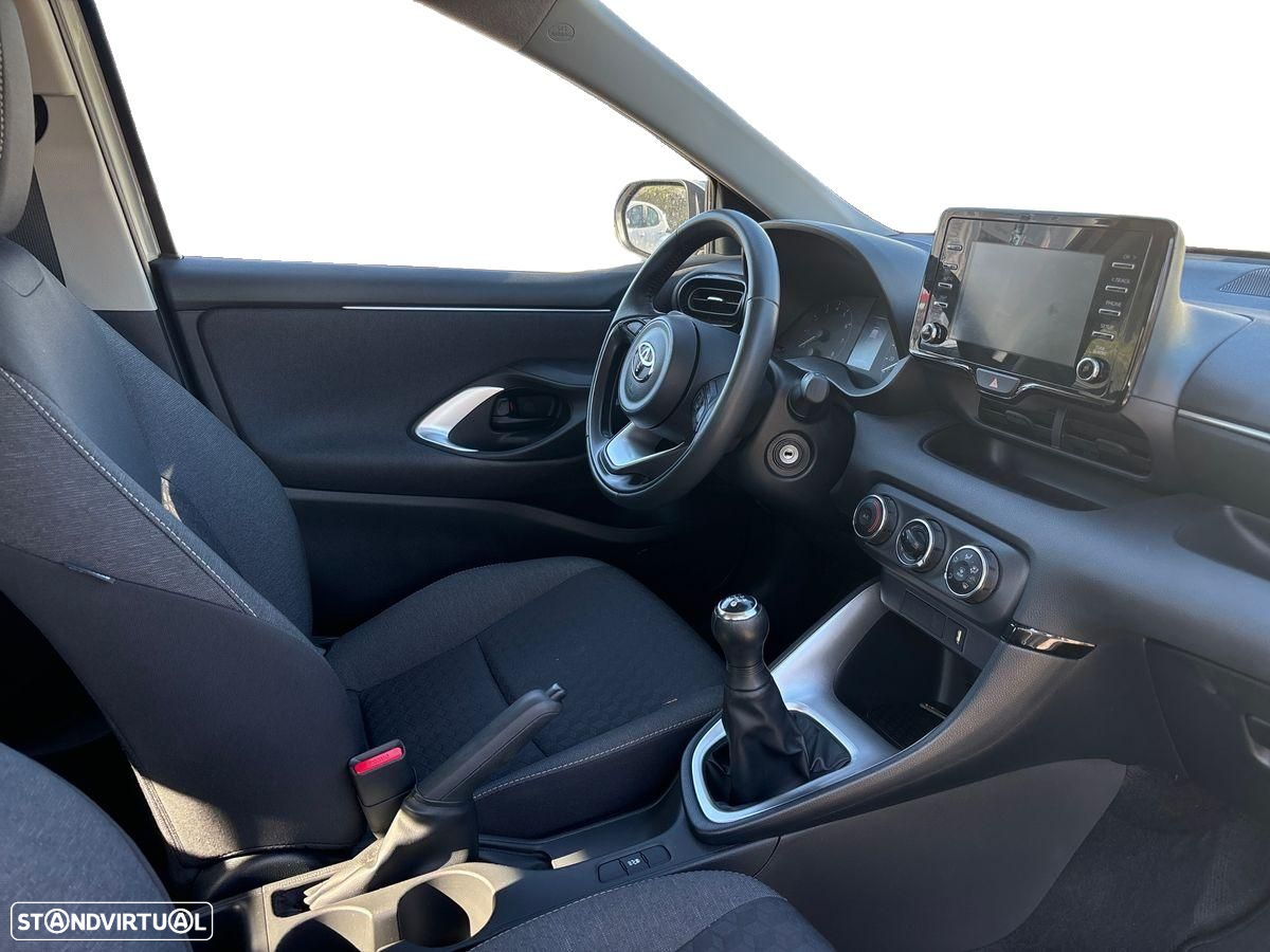 Toyota Yaris 1.0 VVT-i Comfort Plus - 6