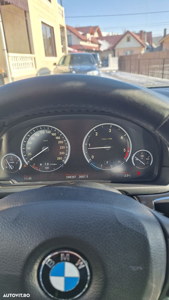 BMW Seria 5 530d Aut. - 11